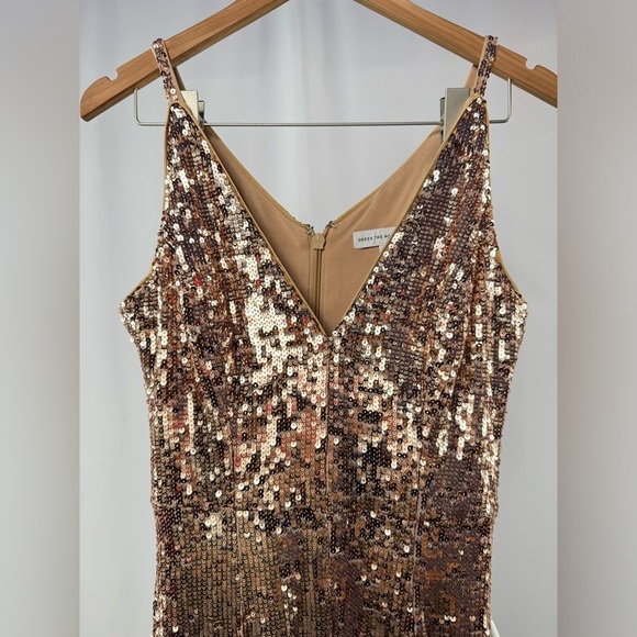 NWT Dress The Population Charlie Sequin Jumpsuit in Soft Gold Multi Size Medium - Picture 7 of 12